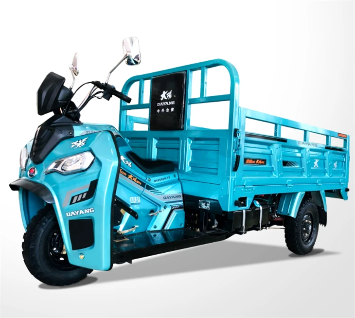 Cho-vann bon kalite petwòl oto Rickshaw